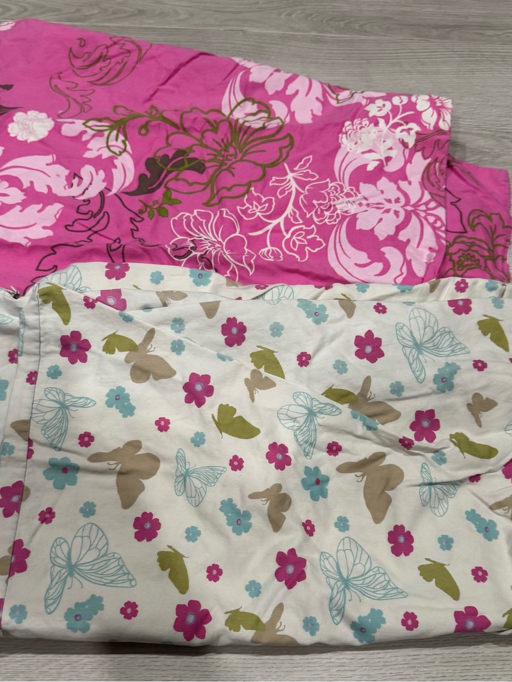 GUC Room Essentials | Floral Body Pillow Zip Pillowcase | Set of 2